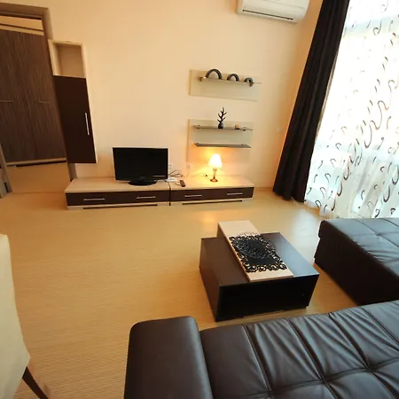 Menada Sunny Plaza סאני ביץ'