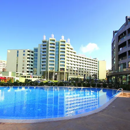 Menada Sunny Plaza דירה *