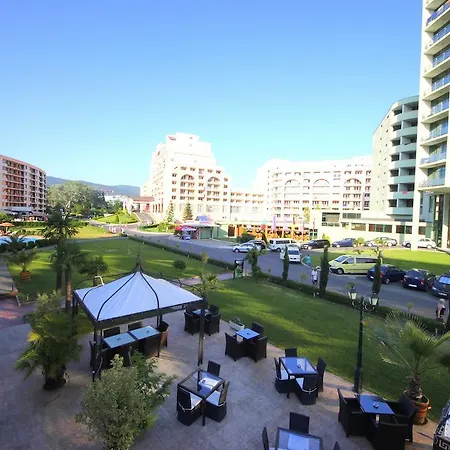 Menada Sunny Plaza סאני ביץ'