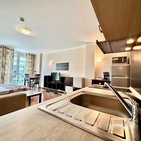 Menada Sunny Plaza Apartamento *