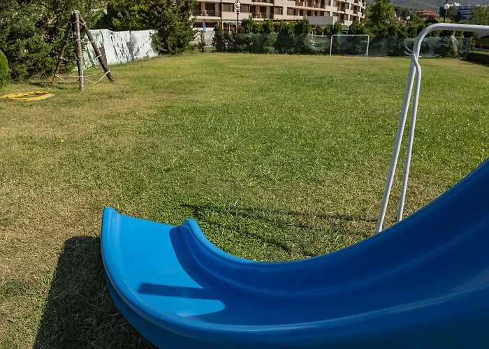 менада съни бийч плаза Апартамент *