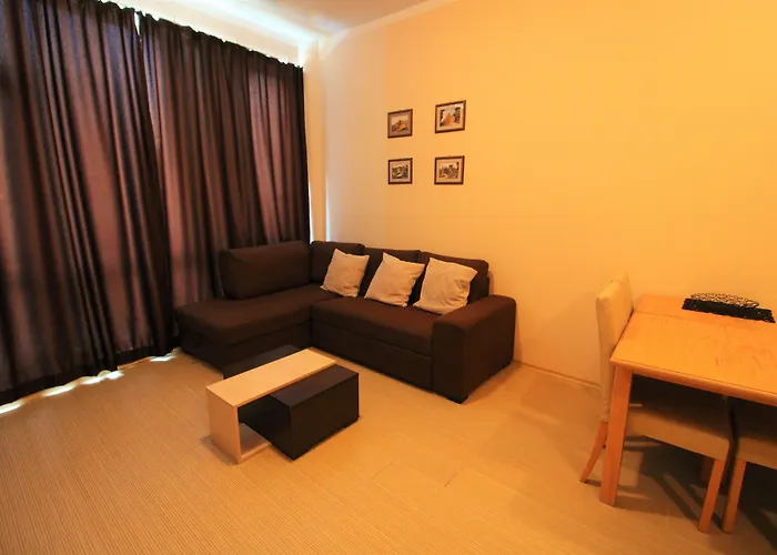 менада съни бийч плаза *