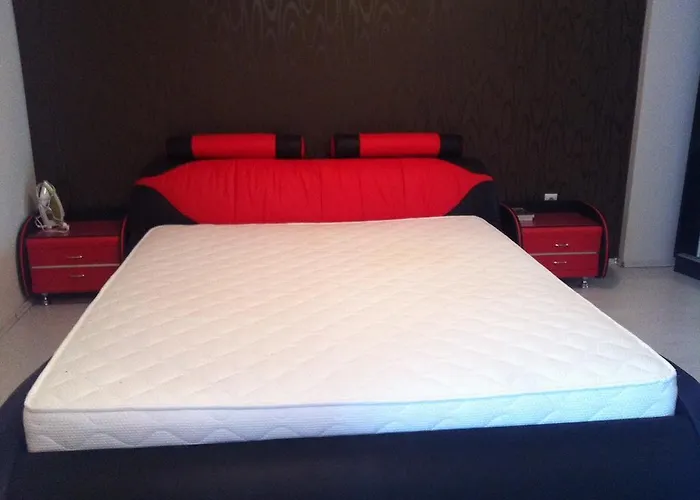 Апартамент менада съни бийч плаза