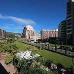 Menada Sunny Plaza Apartment *