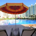Menada Sunny Plaza *
