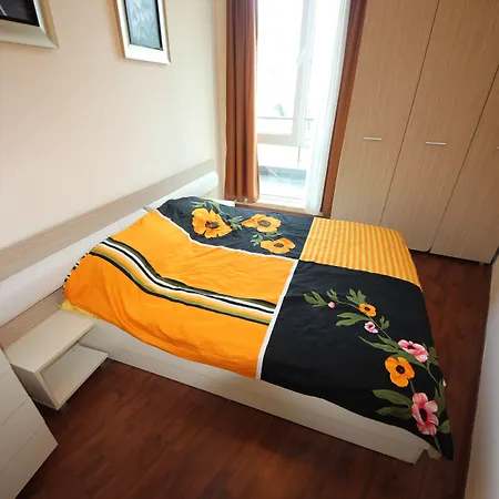 Menada Sunny Plaza 아파트 써니비치